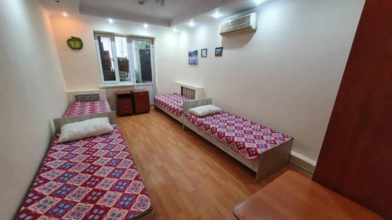 Family Hostel Almaty Luaran gambar