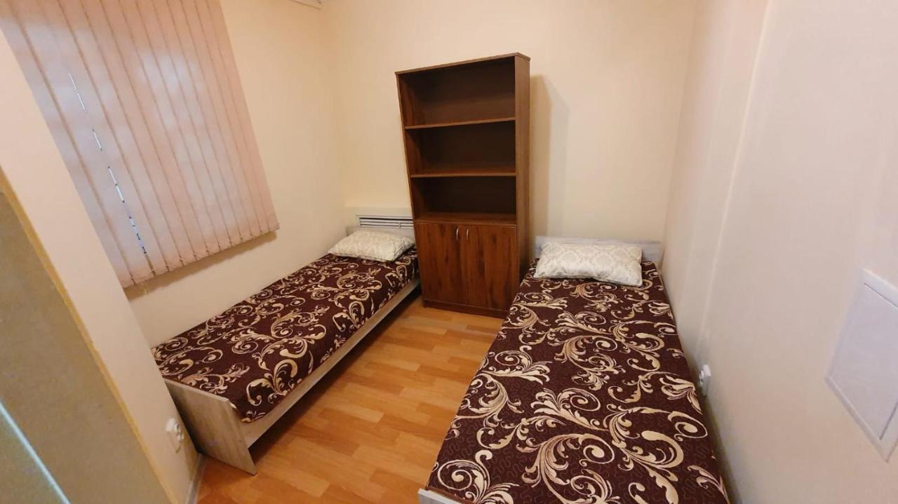 Family Hostel Almaty Luaran gambar