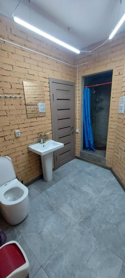 Family Hostel Almaty Luaran gambar